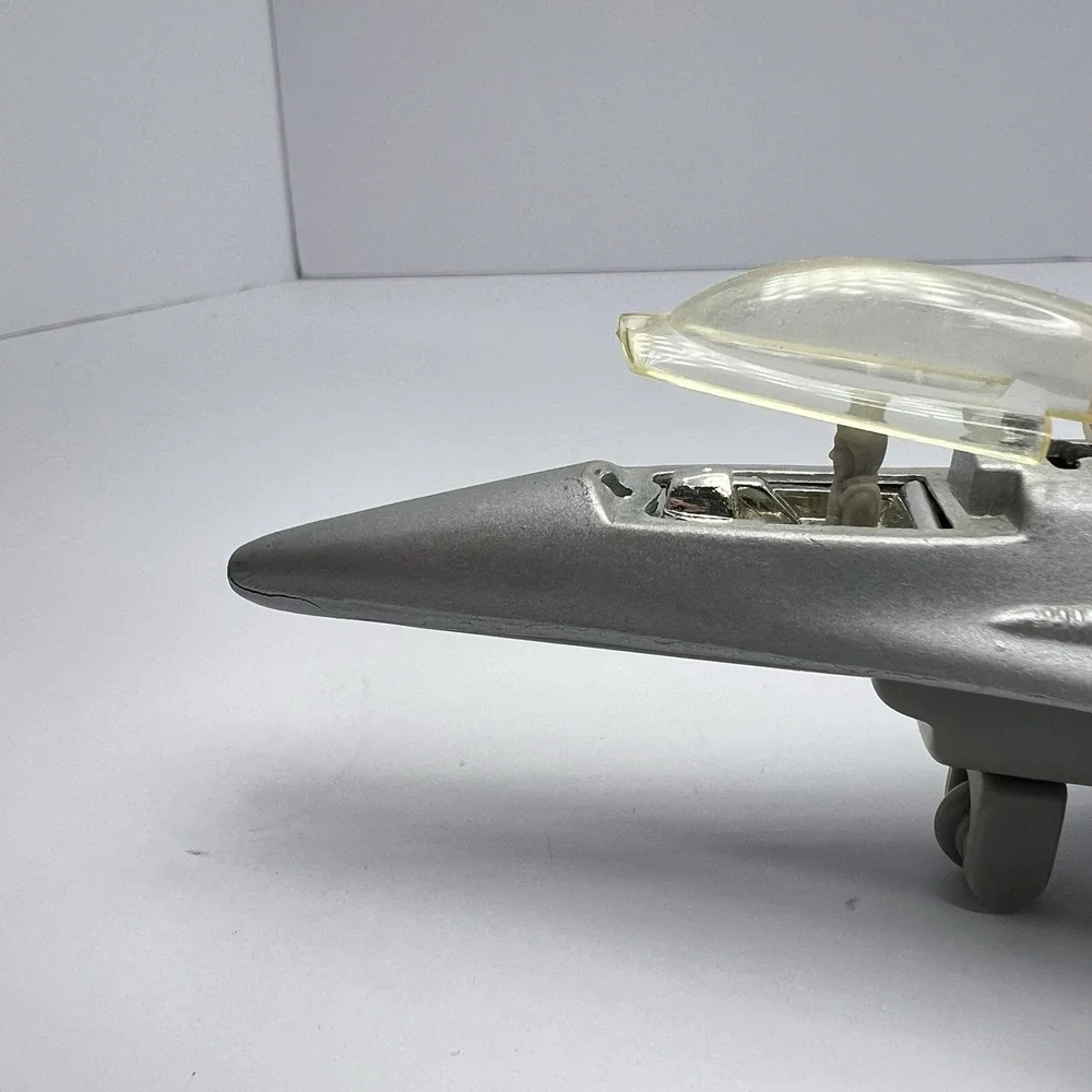 USAF F-16 Fighter Jet 1/72 Diecast Aircraft Pullback - National Archives Store - Picture 8 of 10